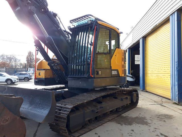 Volvo ECR235EL